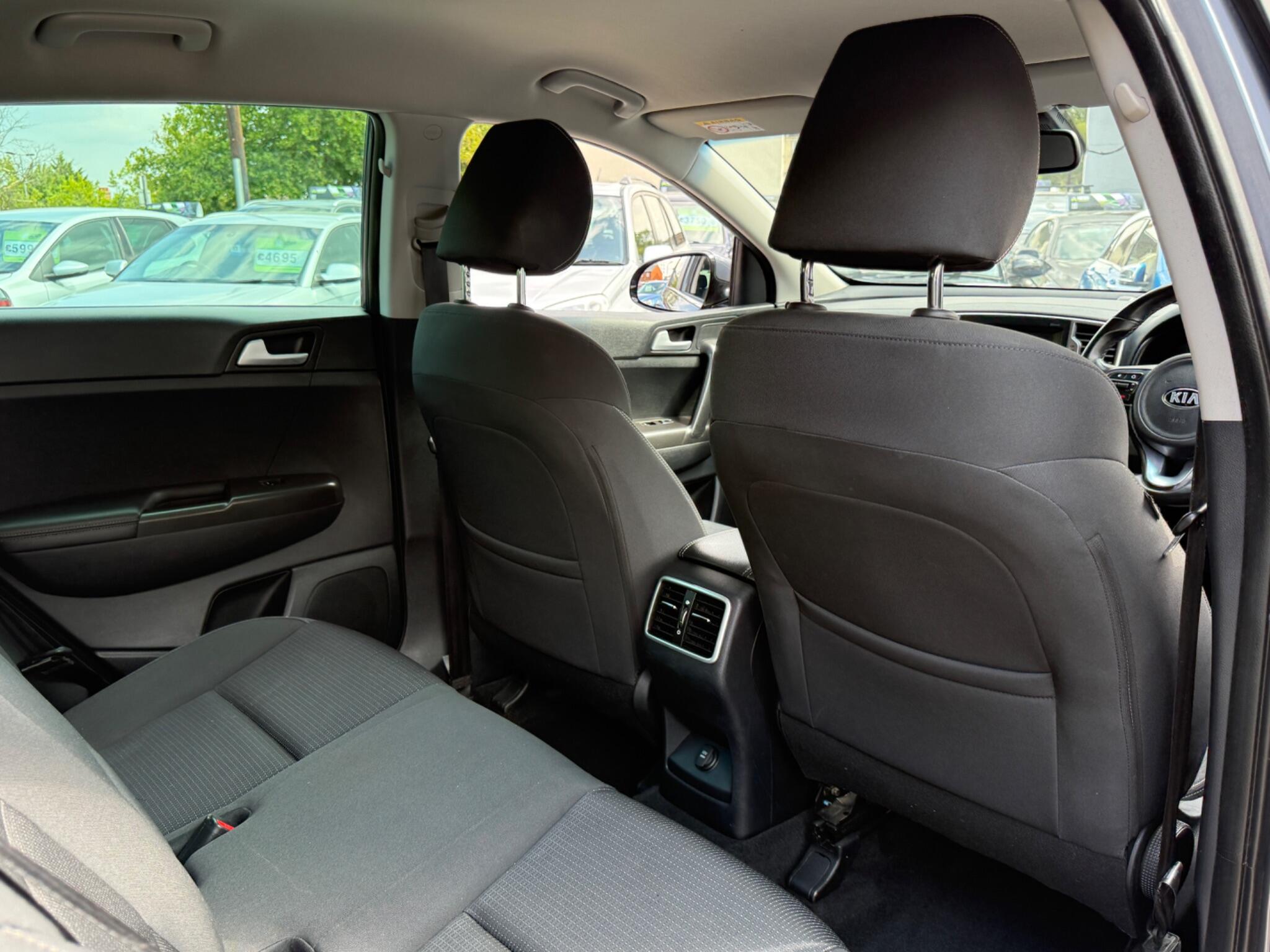 Kia Sportage - Image 36