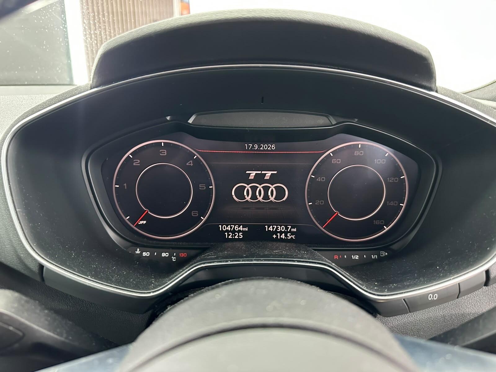 Audi TT view 41