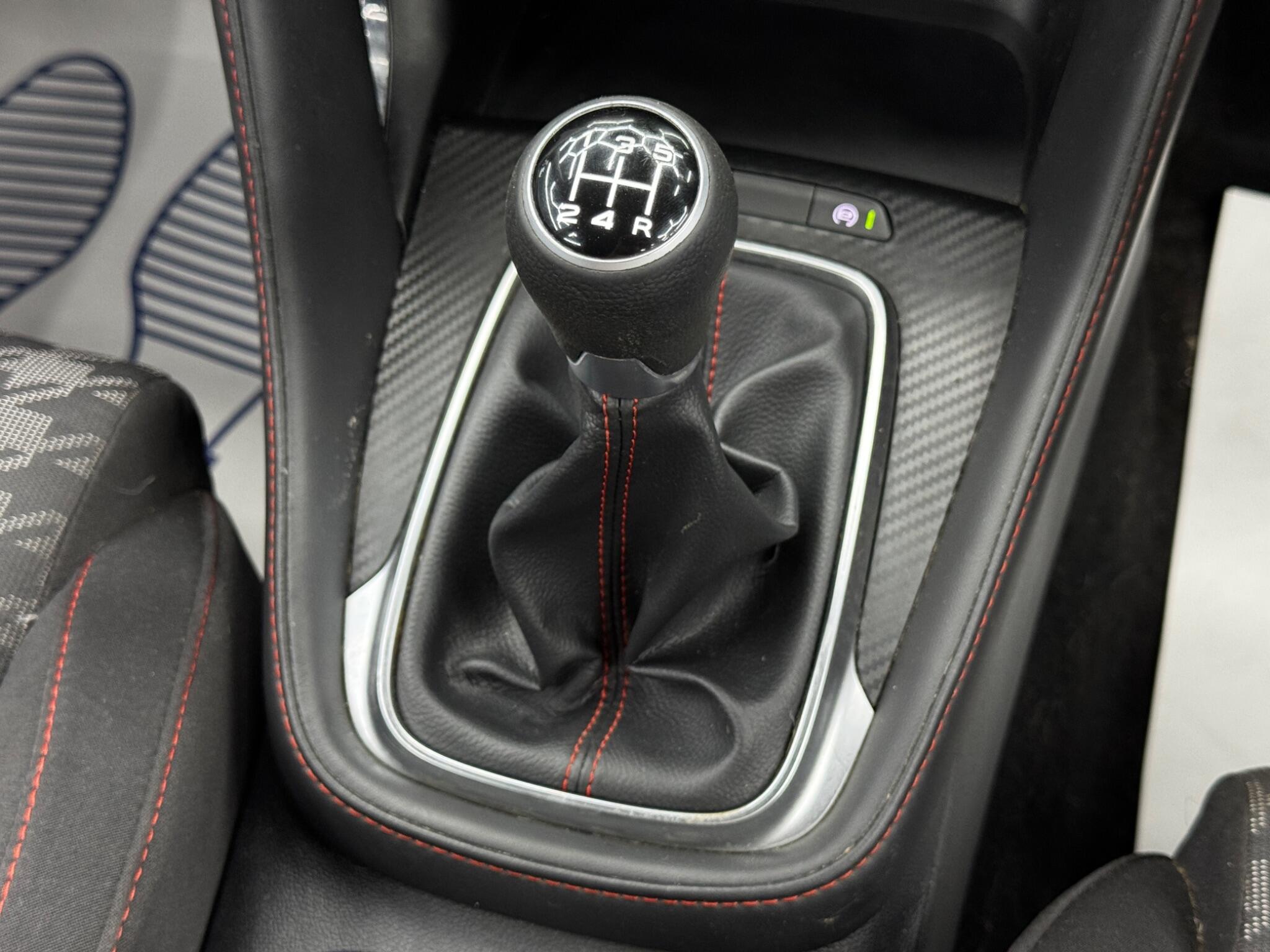 MG MG ZS view 25