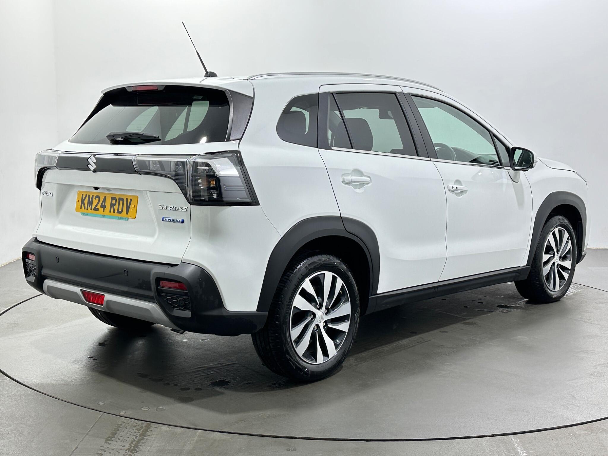 Suzuki S-Cross view 7