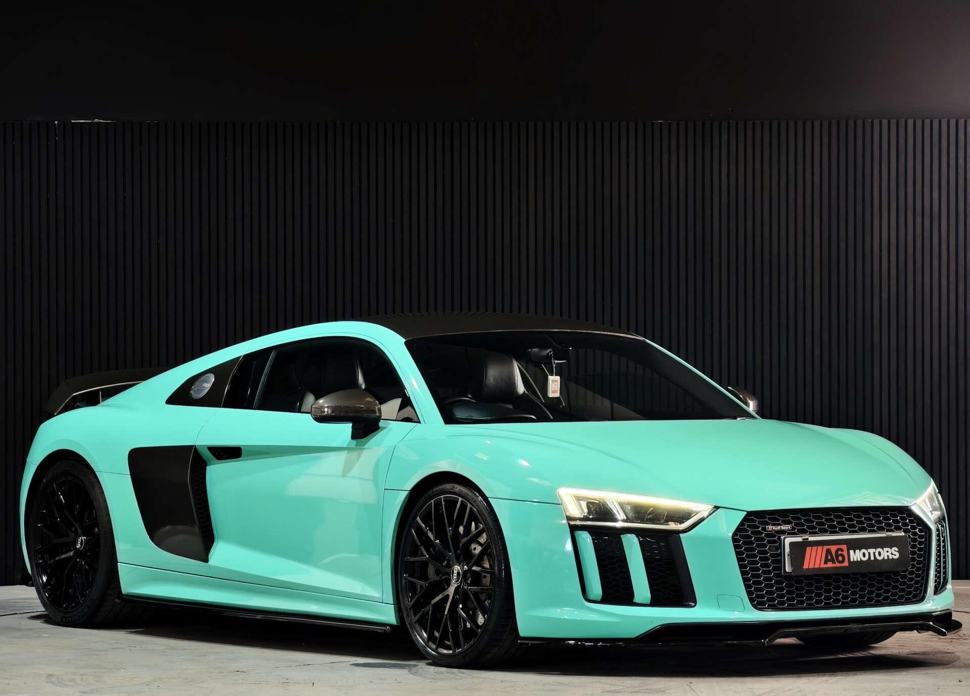 Audi R8 view 18
