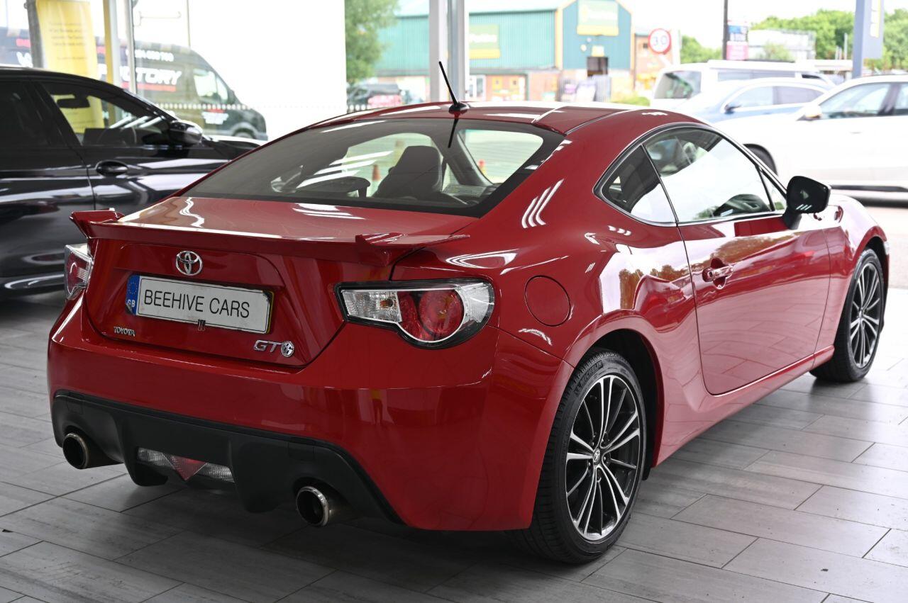 Toyota GT86 view 11