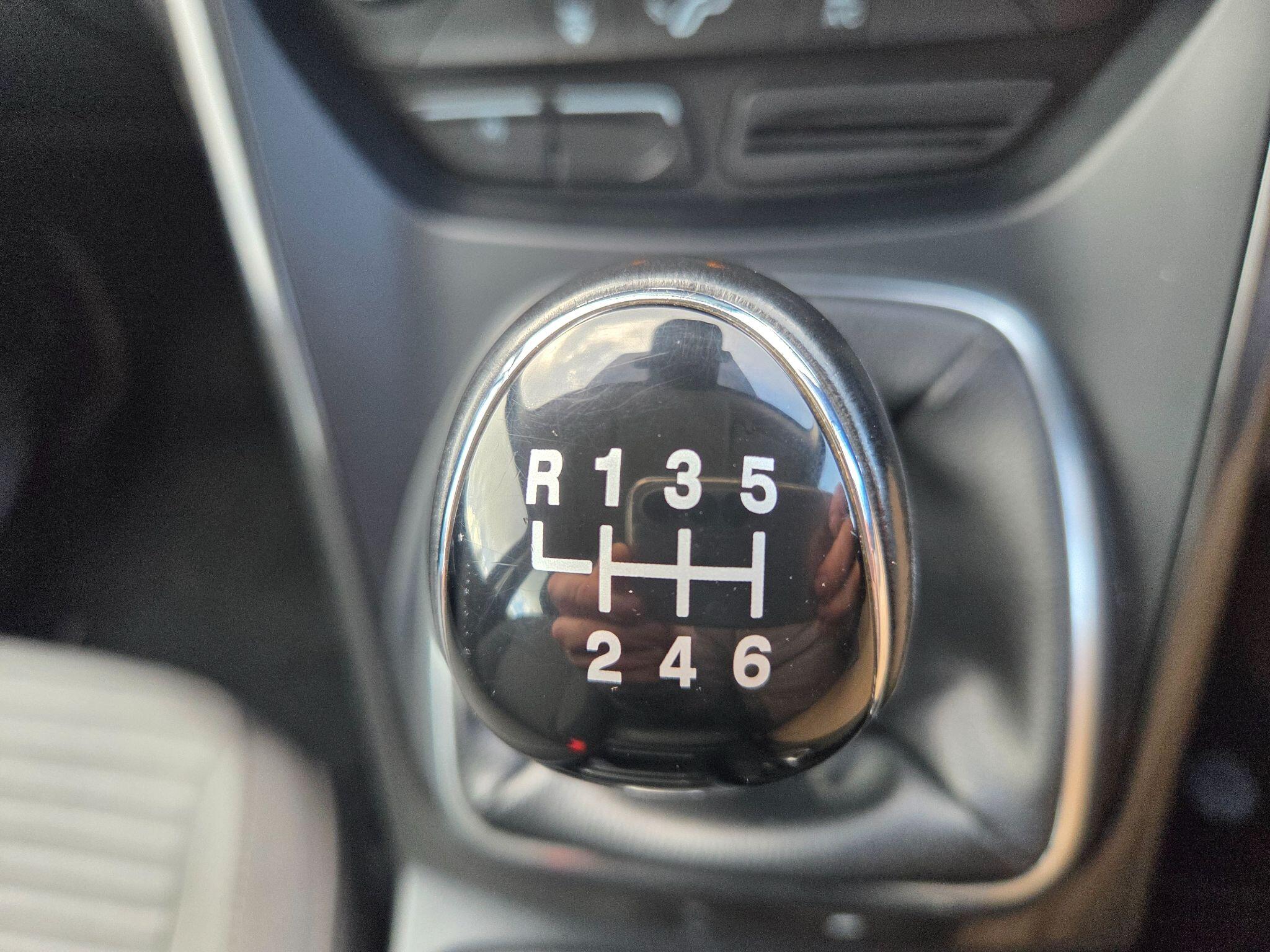 Ford C-Max view 30