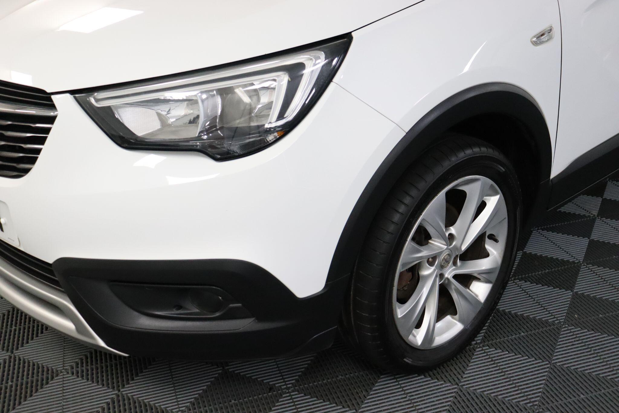 Vauxhall Crossland X view 31
