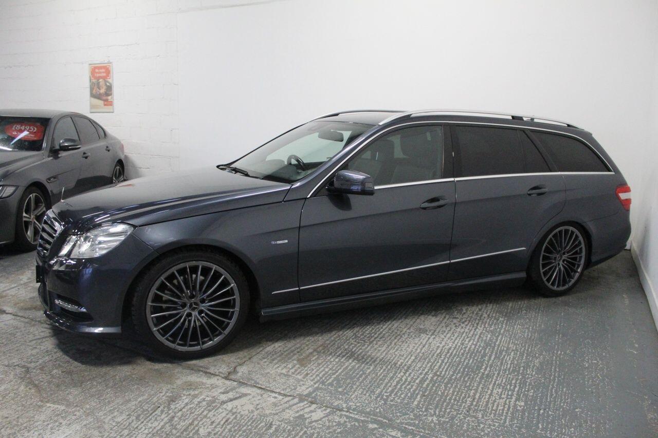 Mercedes-Benz E-Class view 5