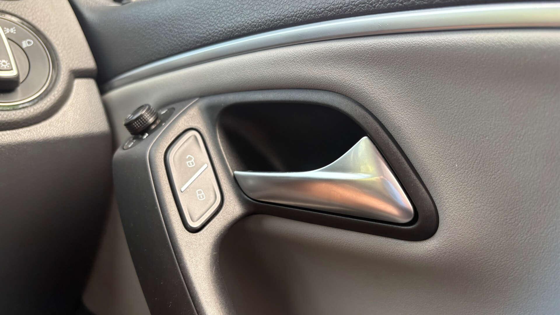 Volkswagen Polo view 21