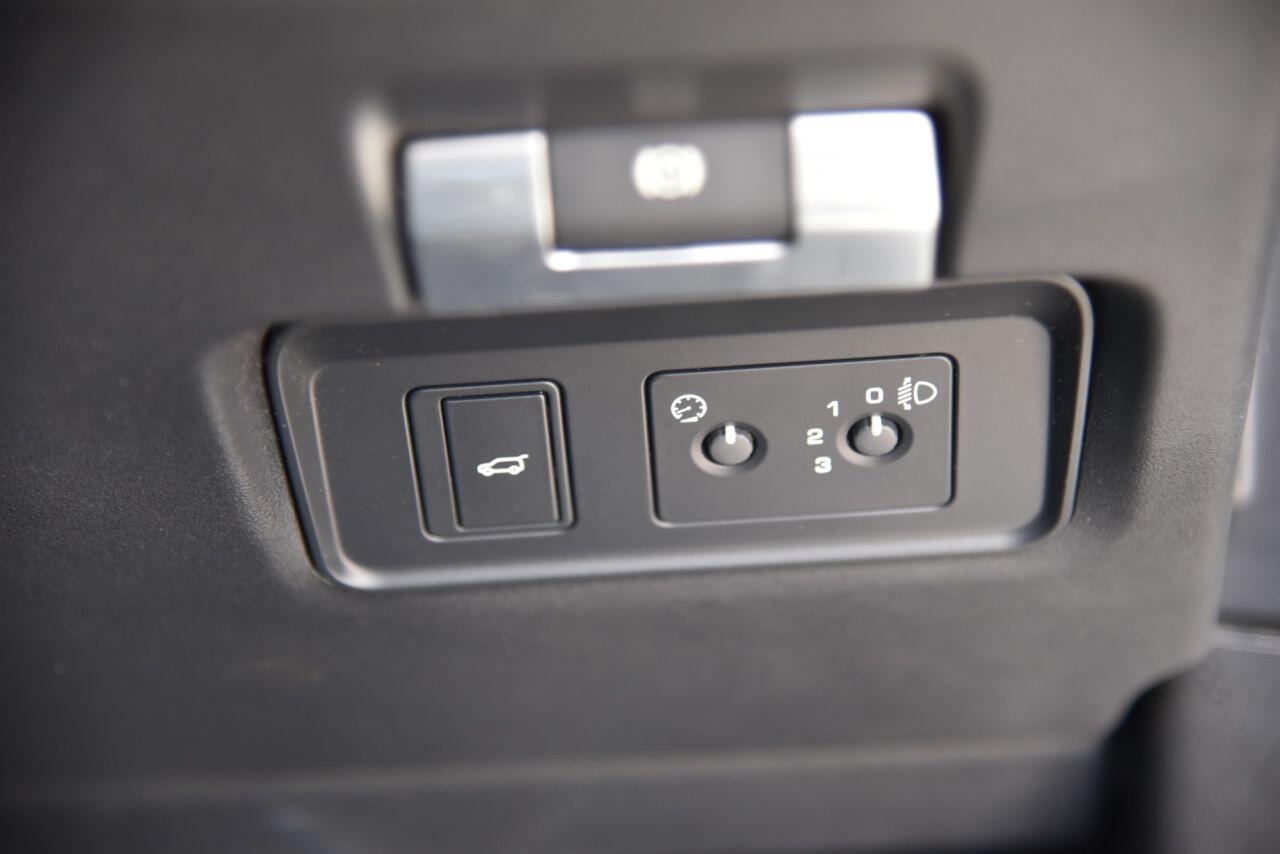 Land Rover Range Rover Evoque view 47
