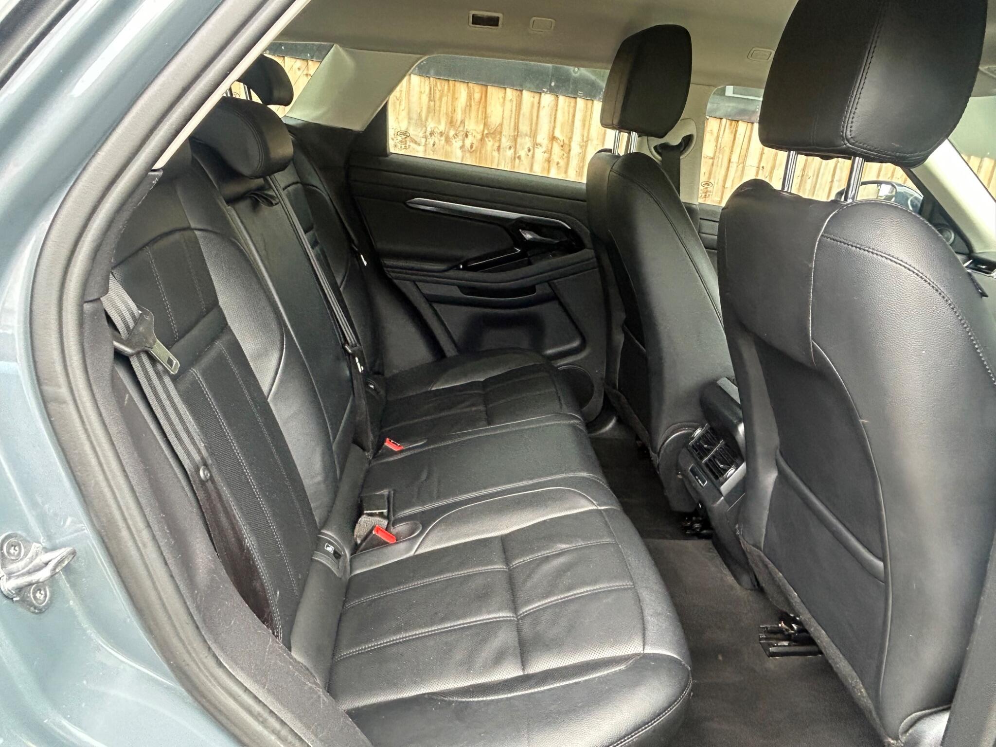 Land Rover Range Rover Evoque view 35