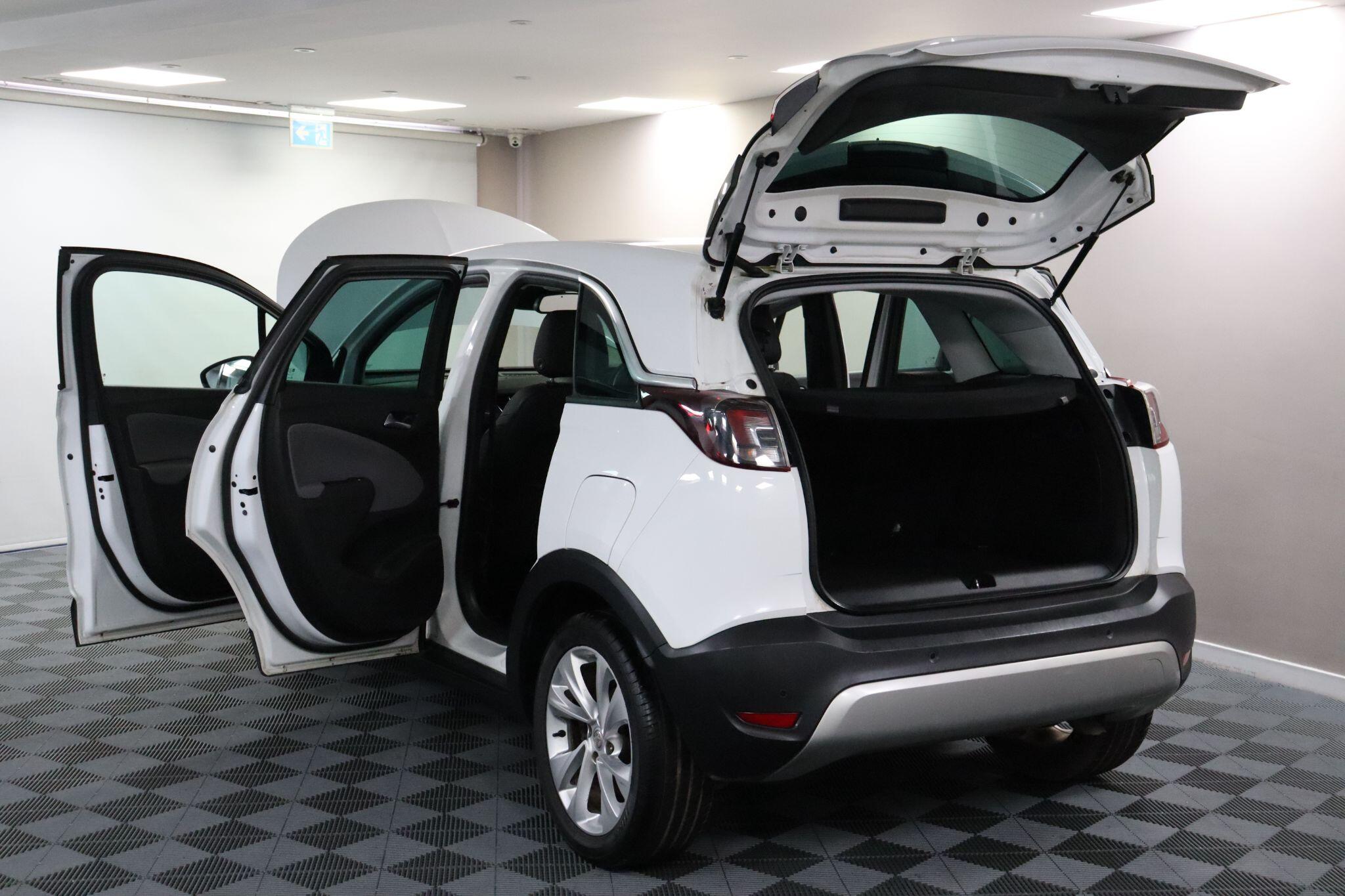 Vauxhall Crossland X view 21