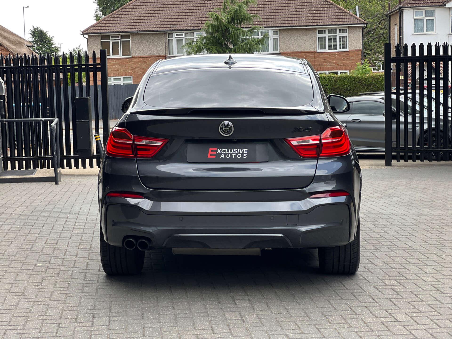 BMW X4 view 6