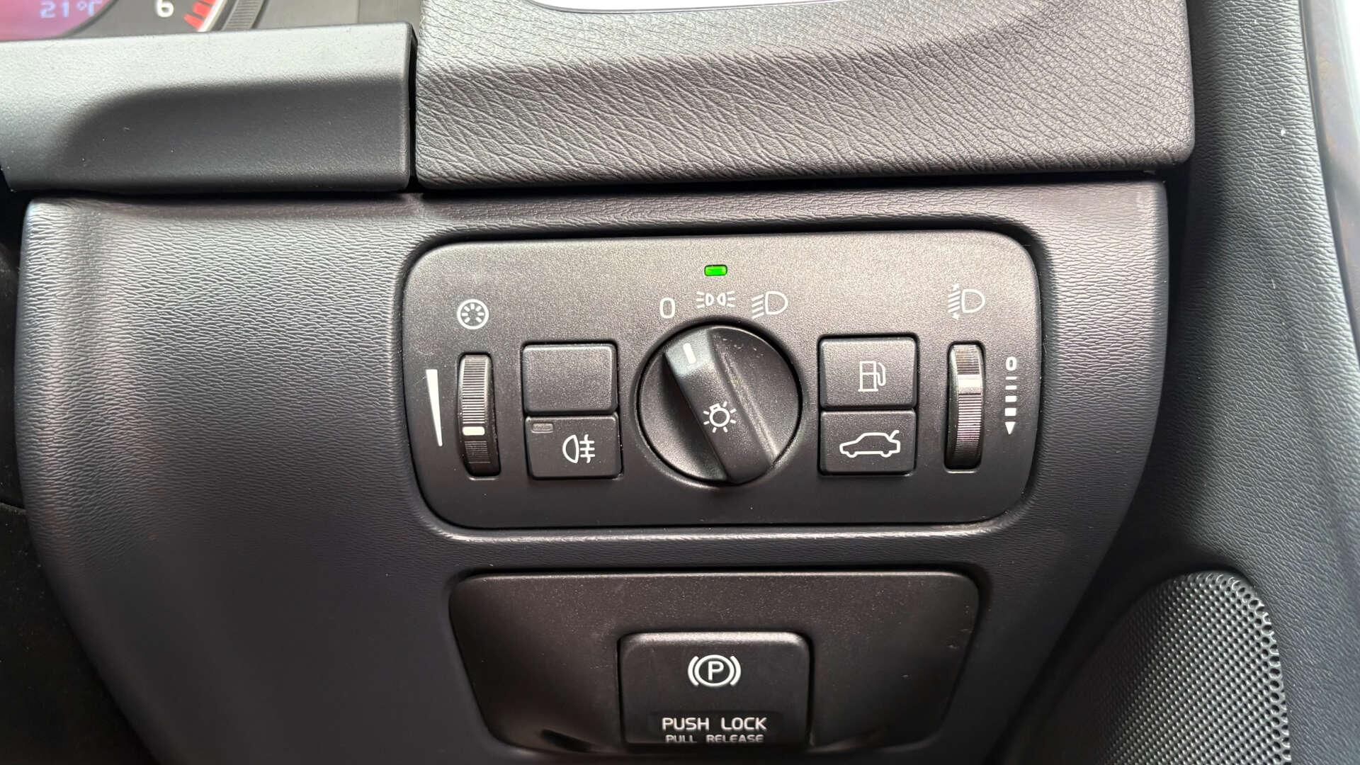 Volvo V60 view 21