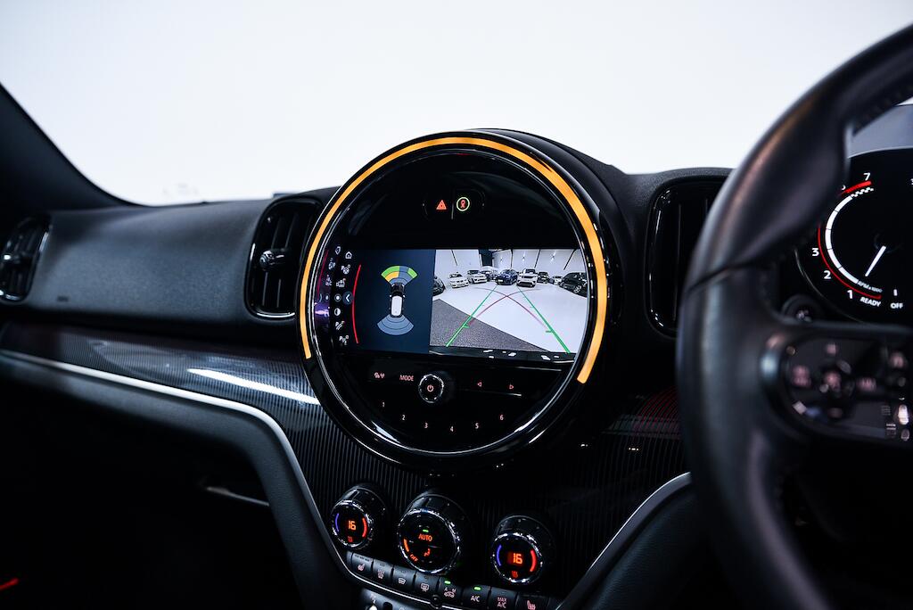 MINI Countryman view 25
