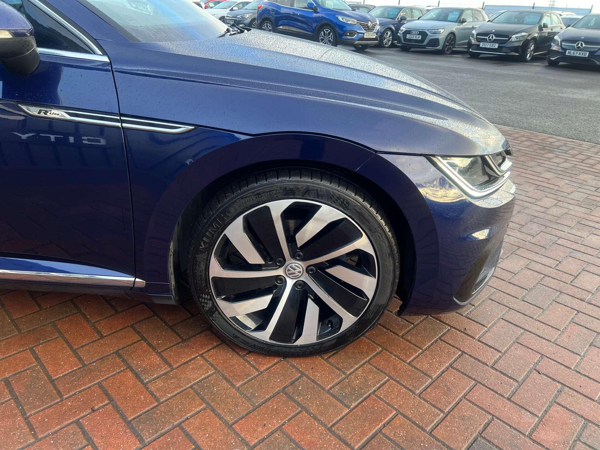 Volkswagen Arteon view 17
