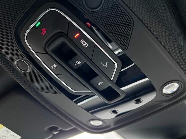 Audi RS6 Avant view 66