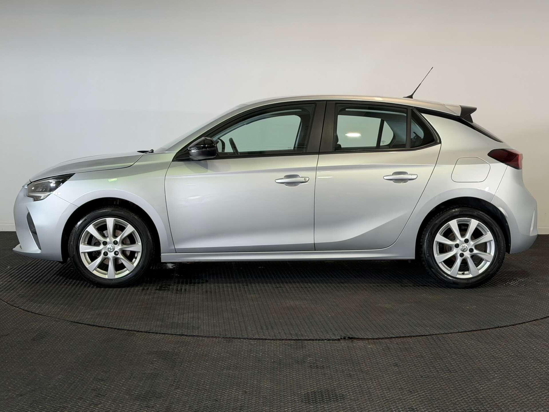 Vauxhall Corsa view 4