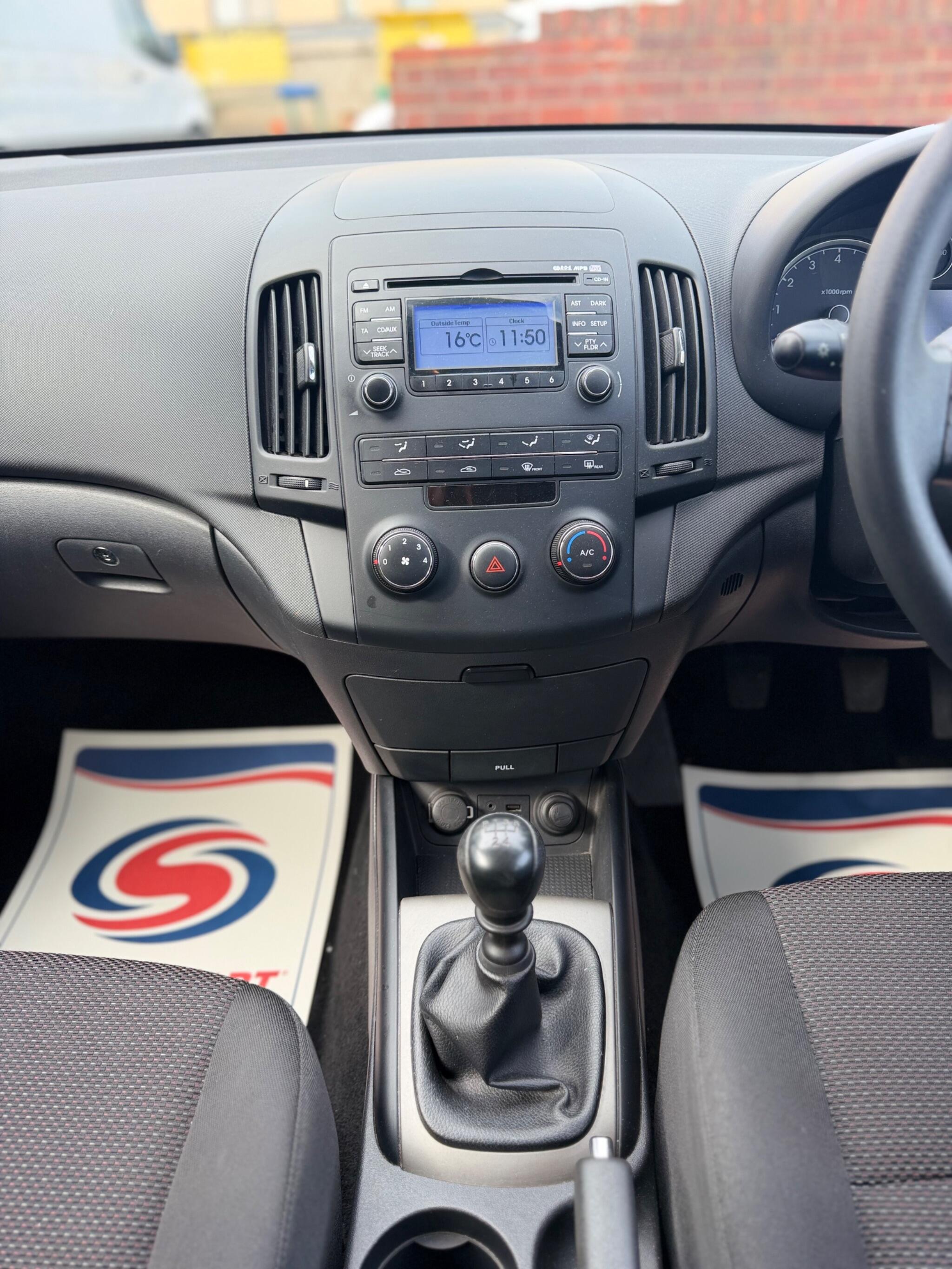 Hyundai I30 view 13