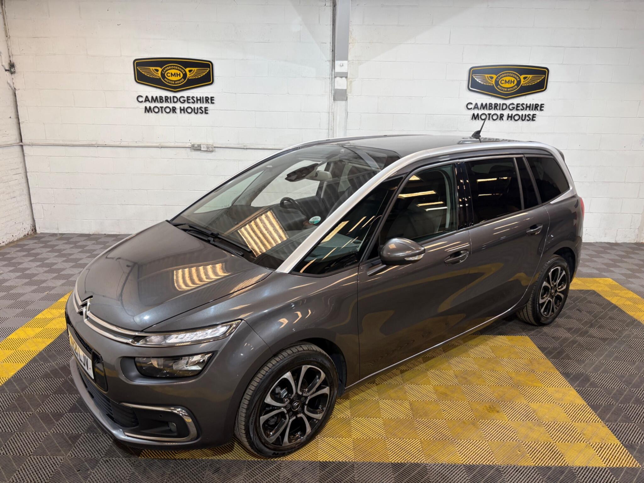 Citroen Grand C4 Spacetourer view 3