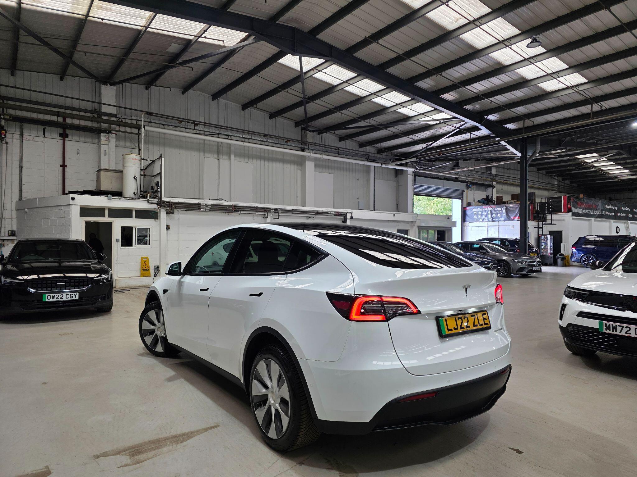 Tesla Model Y view 31