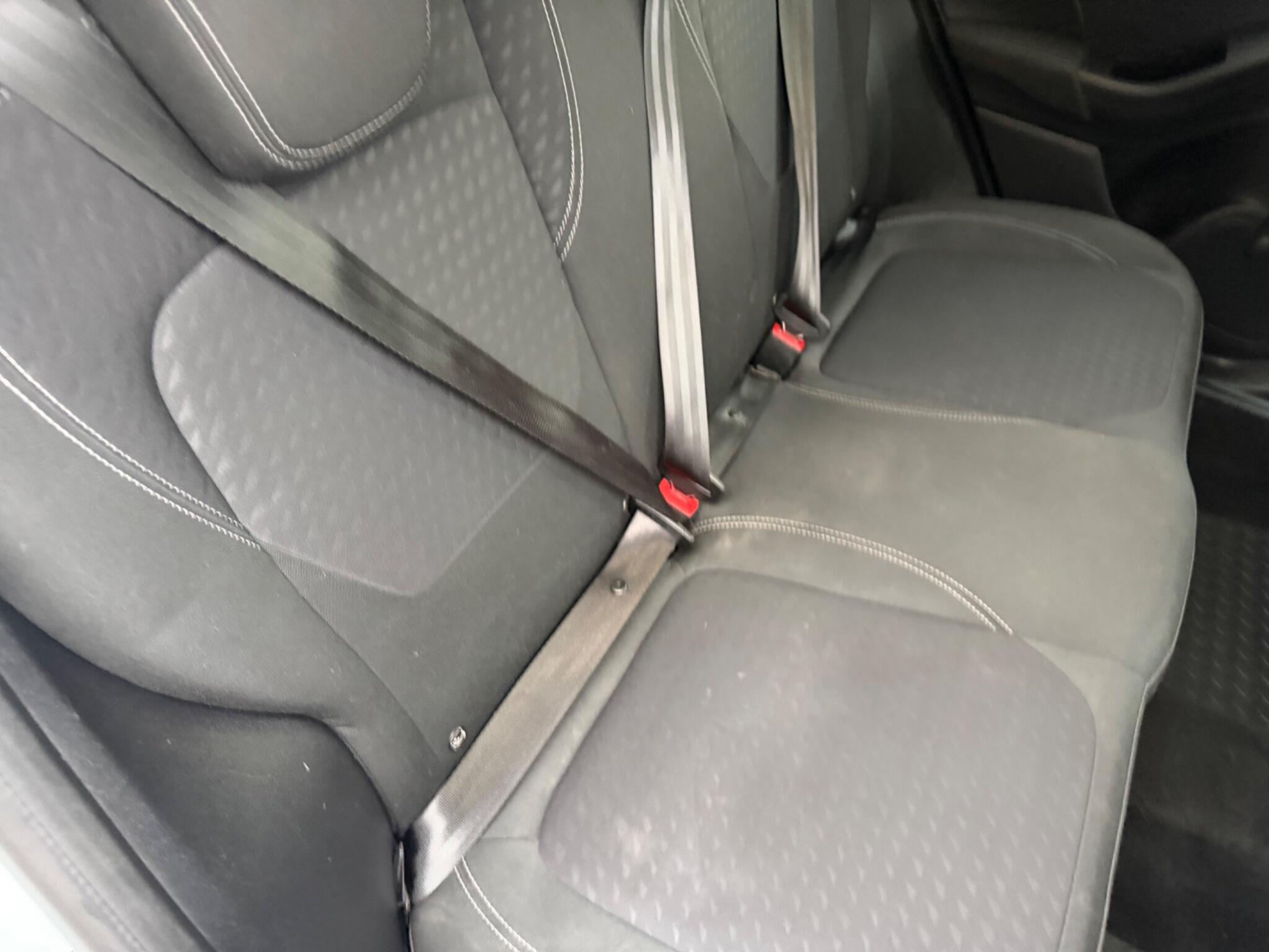 Ford Fiesta view 9