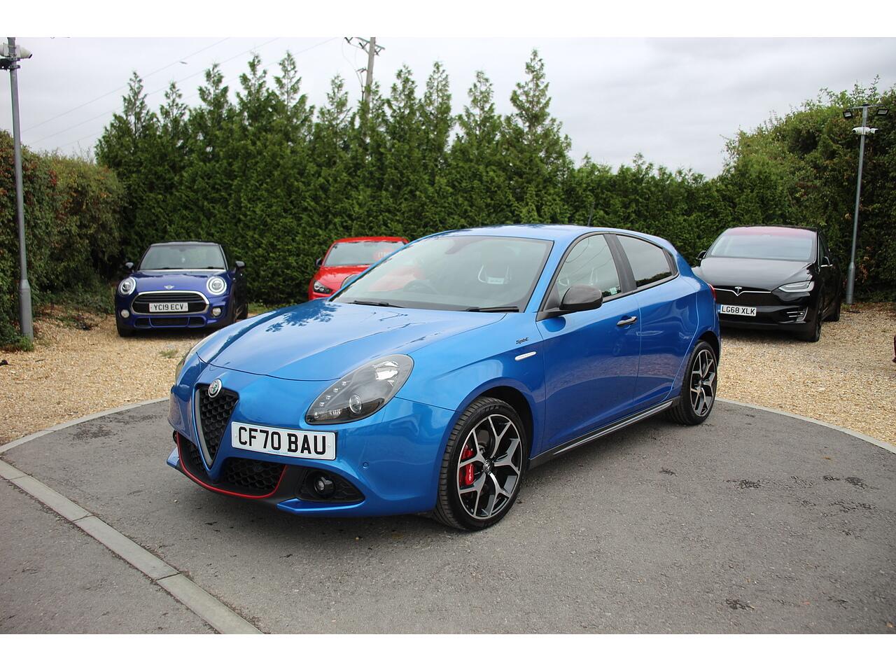 Alfa Romeo Giulietta view 5