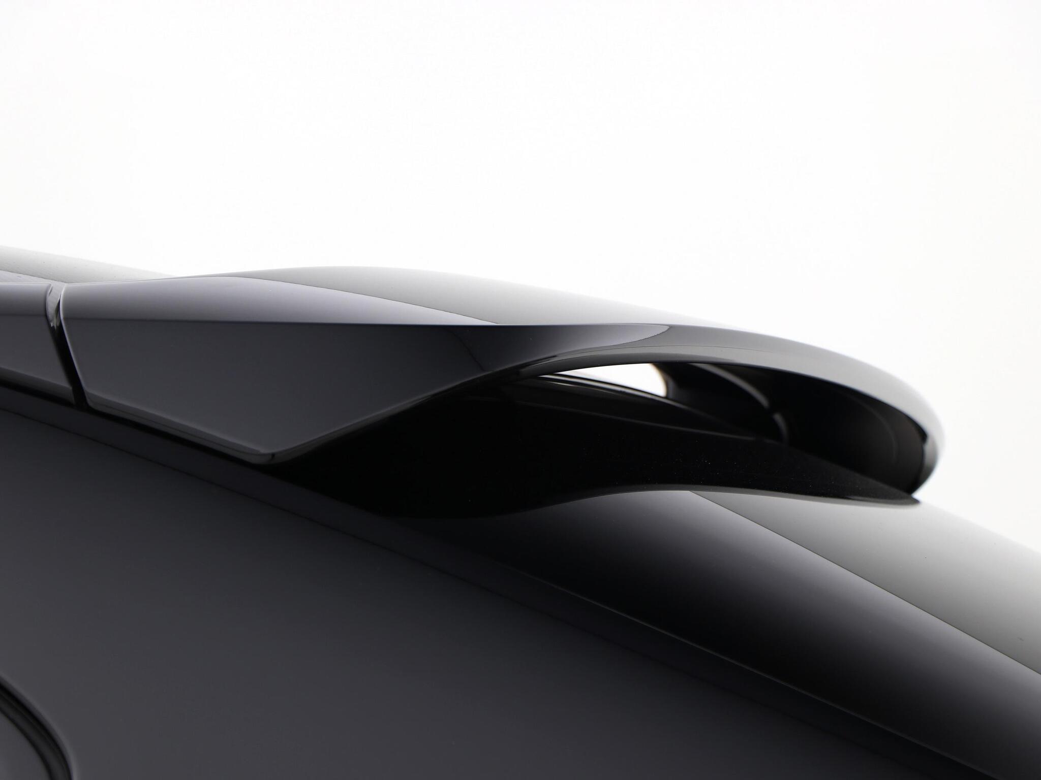 Porsche Cayenne view 22