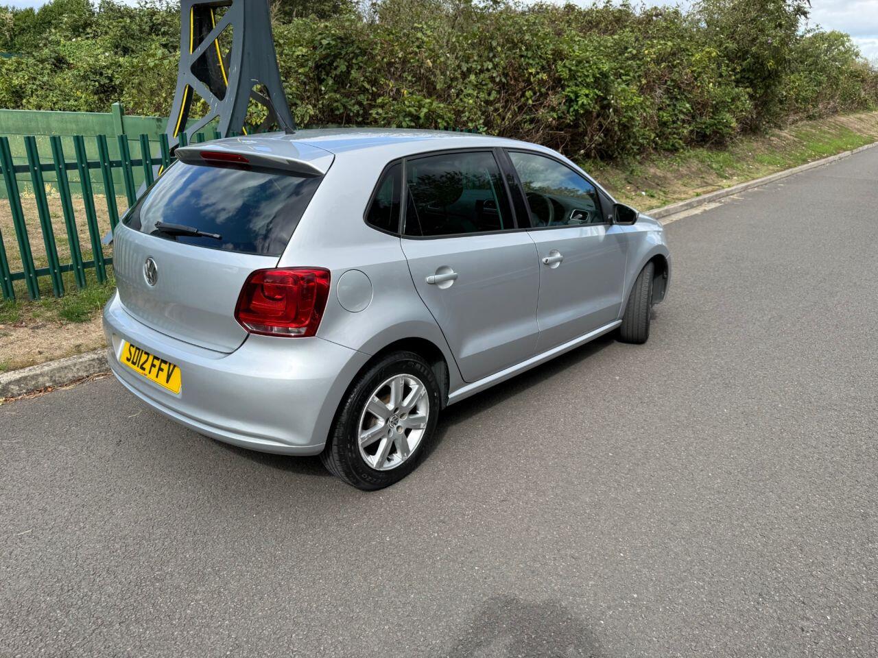 Volkswagen Polo view 12