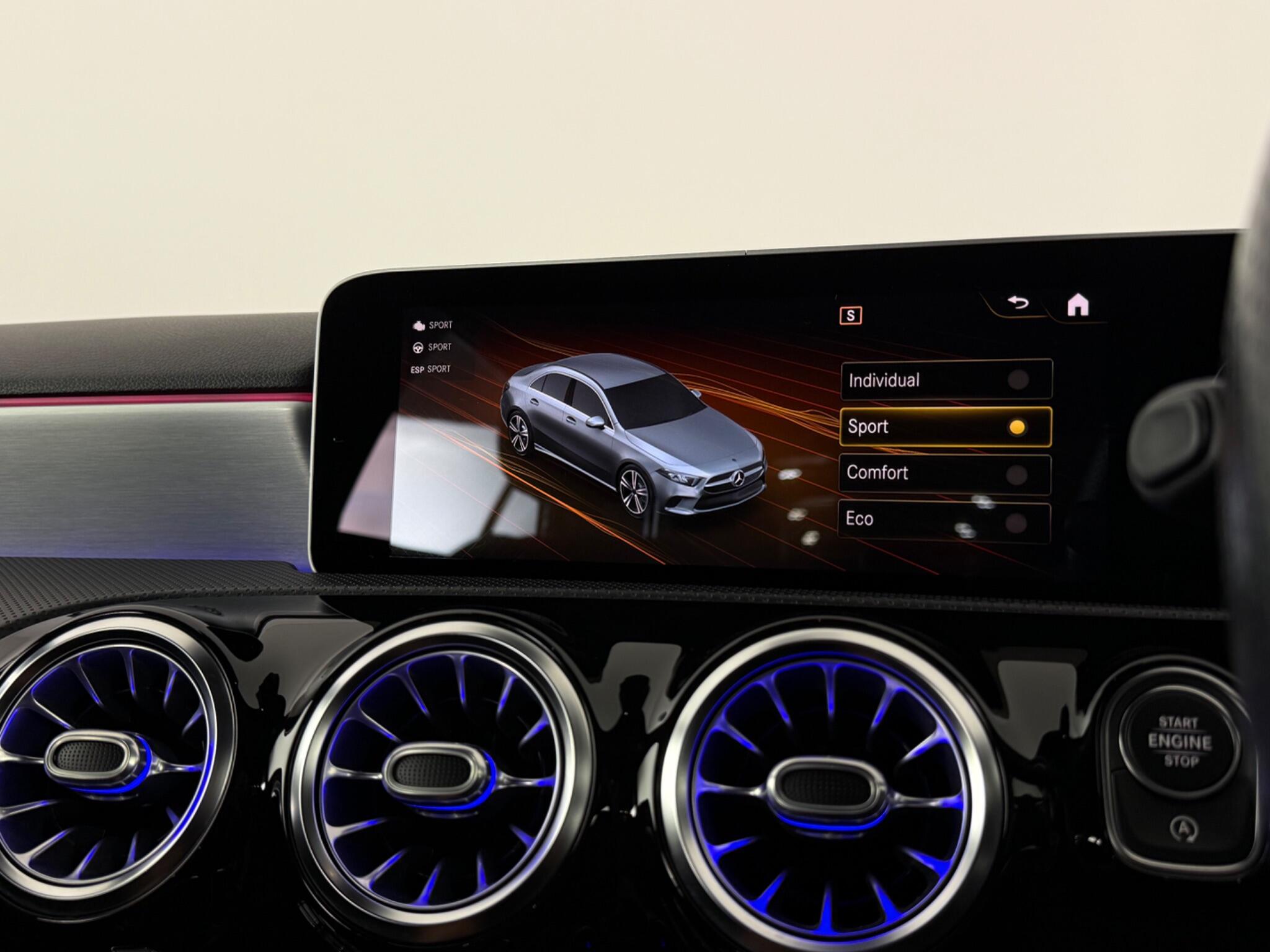 Mercedes-Benz A-Class view 26