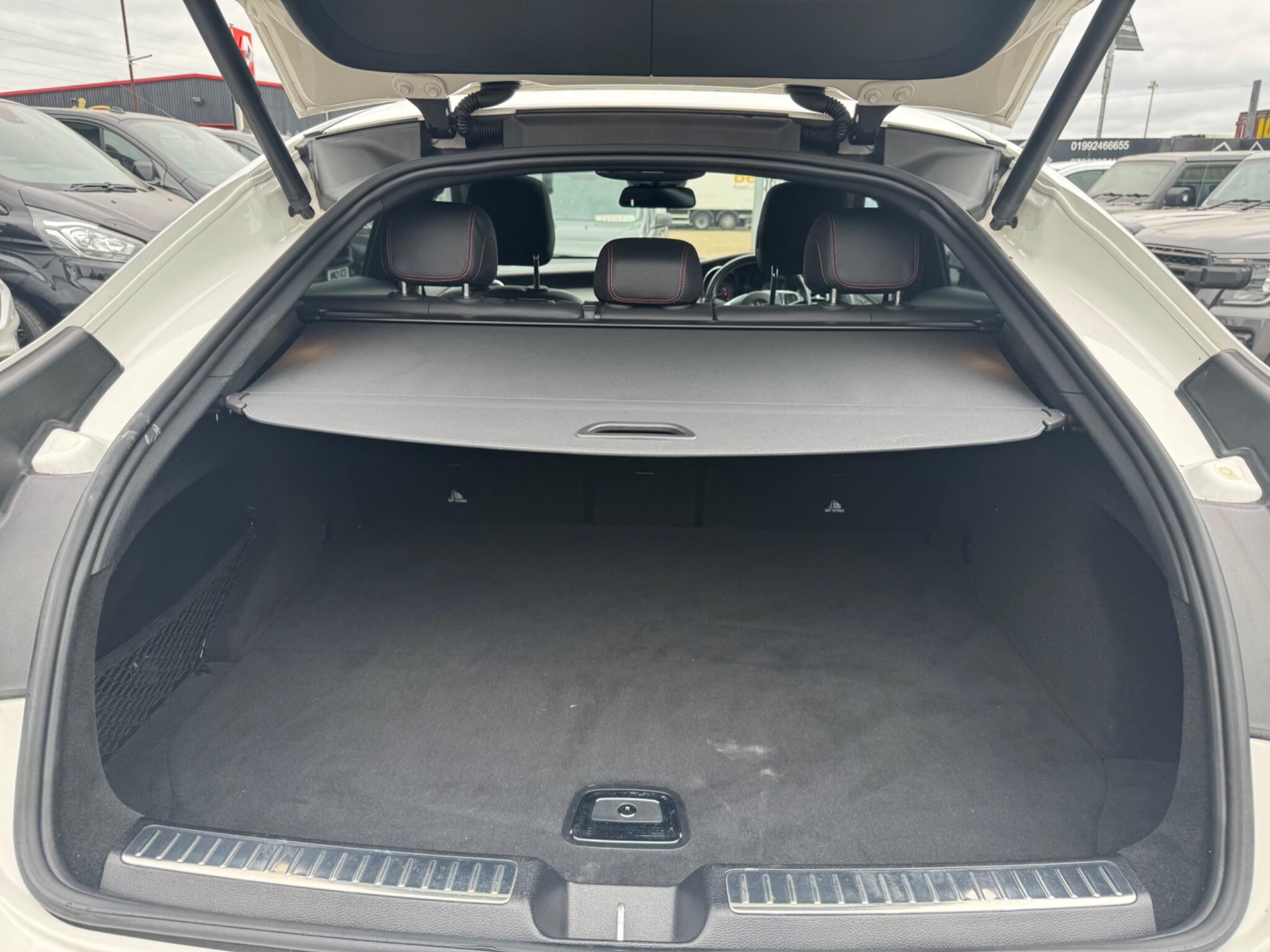 Mercedes-Benz GLC view 47
