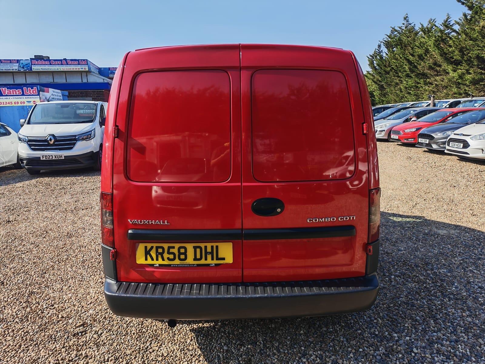 Vauxhall Combo view 4