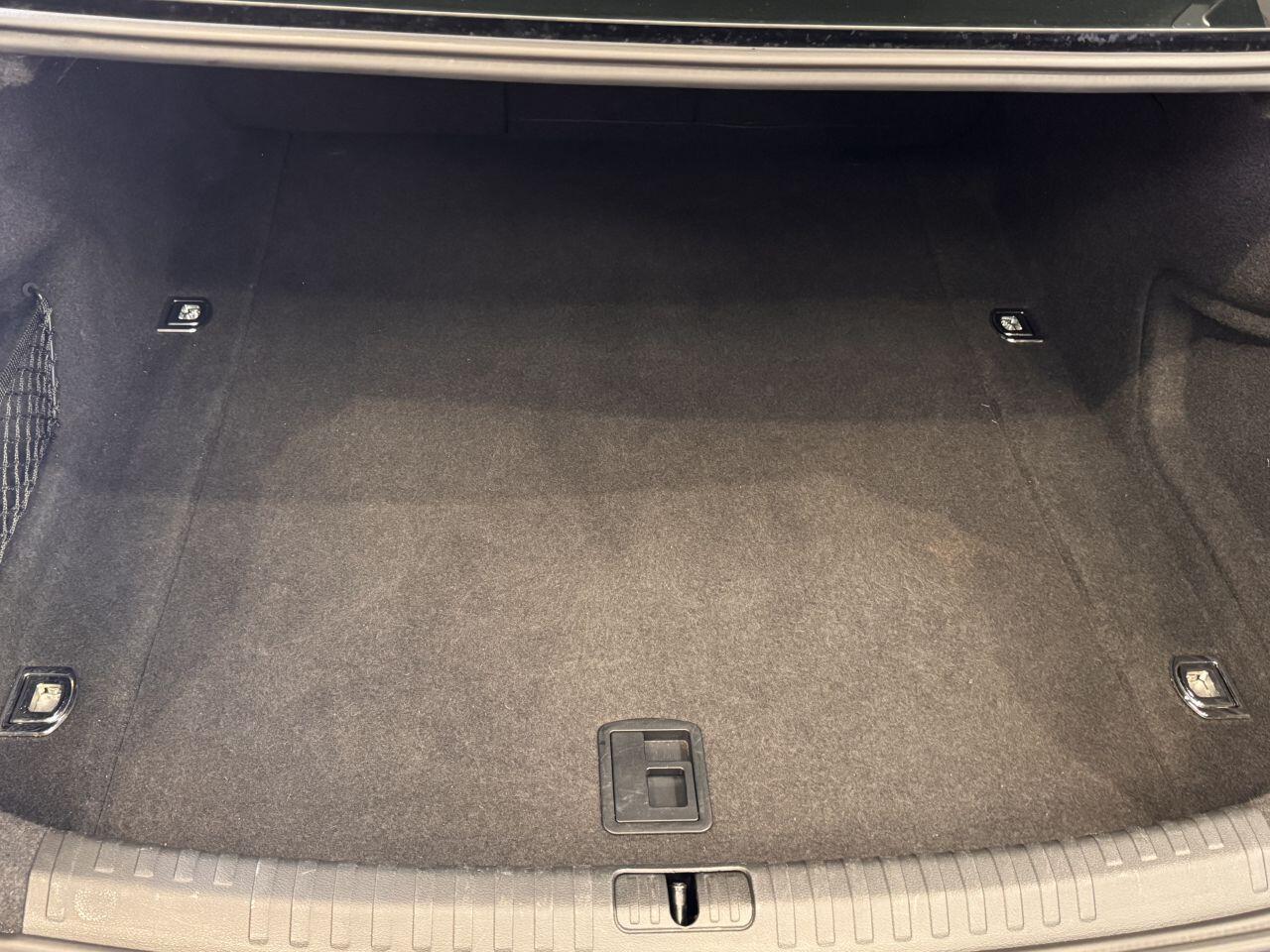 Audi A6 view 17