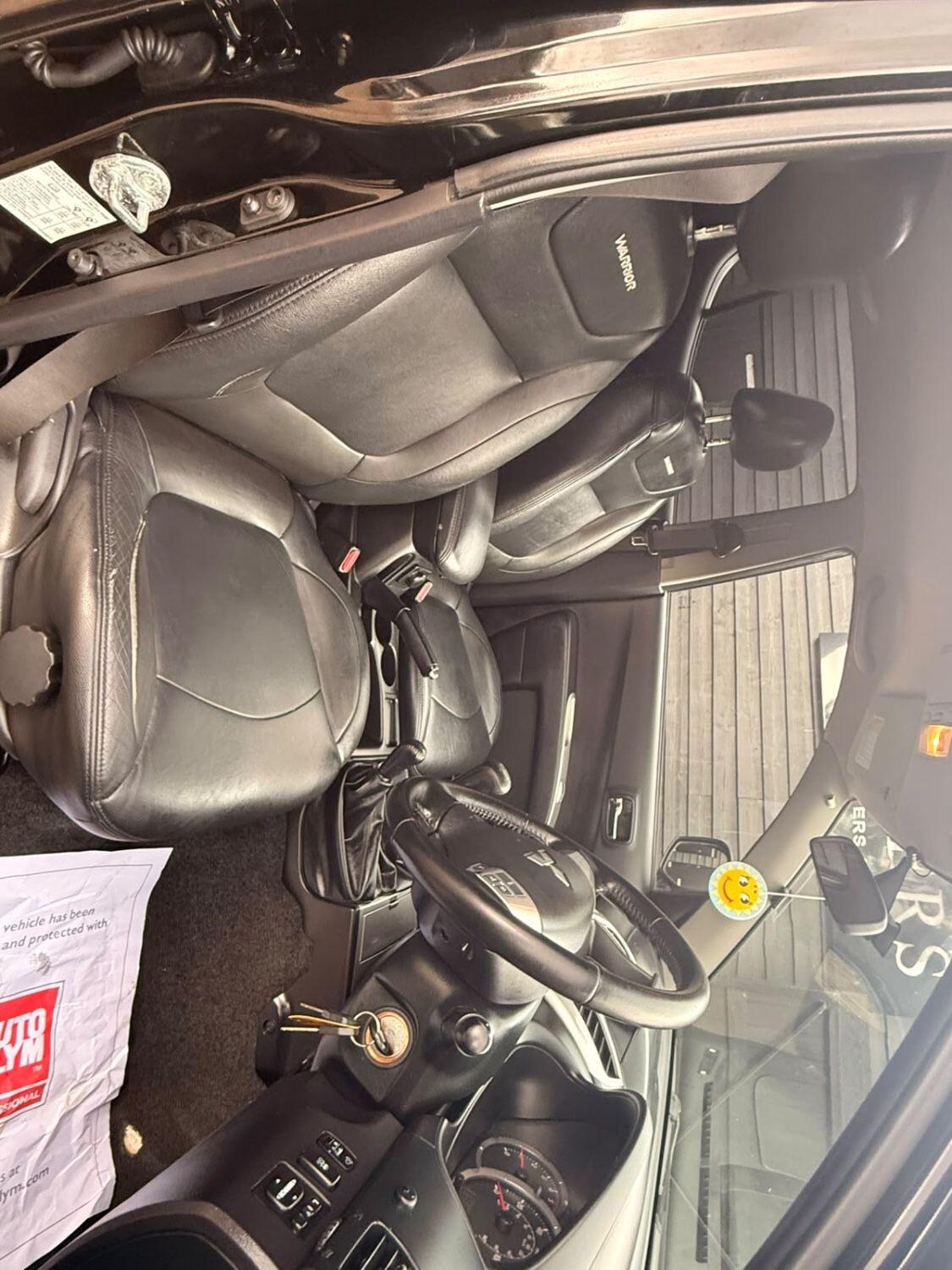 Mitsubishi L200 view 9