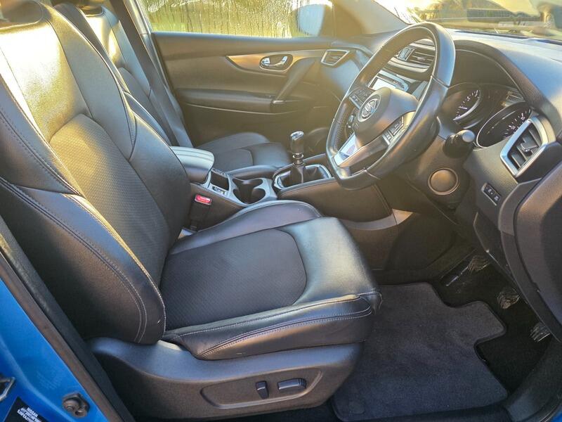 2017 Nissan Qashqai 1.2 DIG-T Tekna 2WD Euro 6 (s/s) 5dr • 58,000 miles image 16