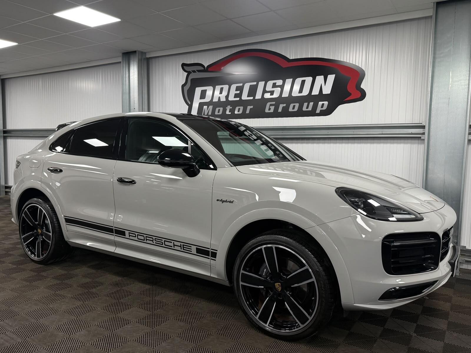 Porsche Cayenne view 2