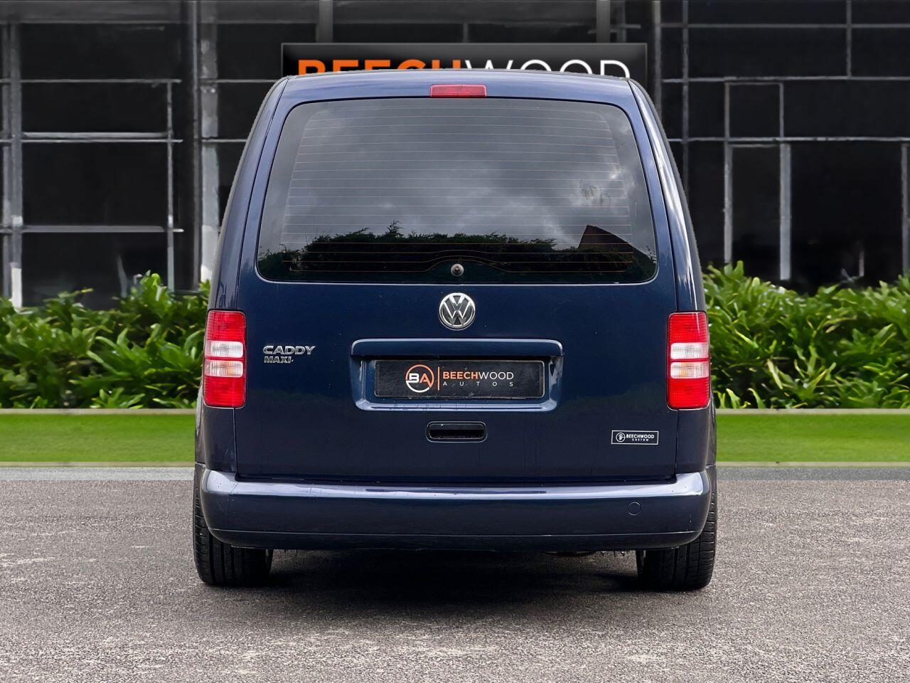 Volkswagen Caddy Maxi view 3