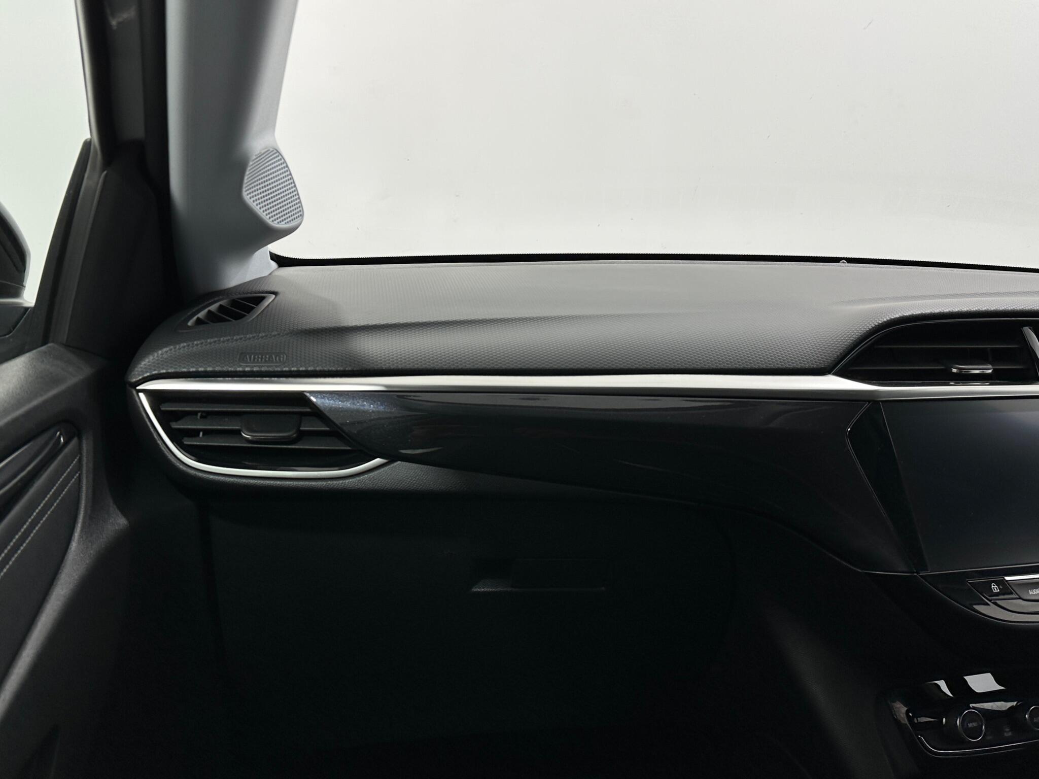 Vauxhall Corsa view 29