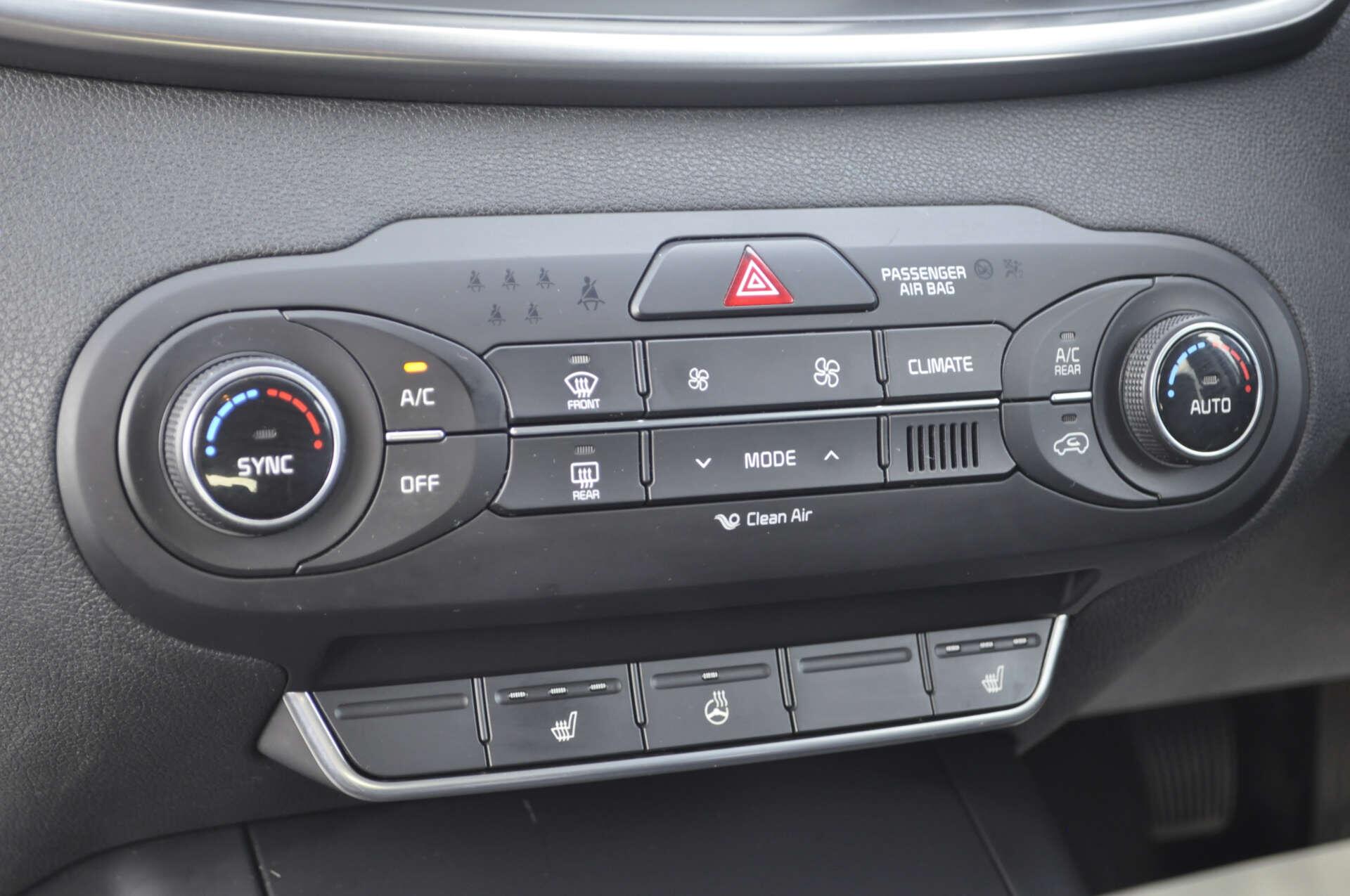 Kia Sorento view 17