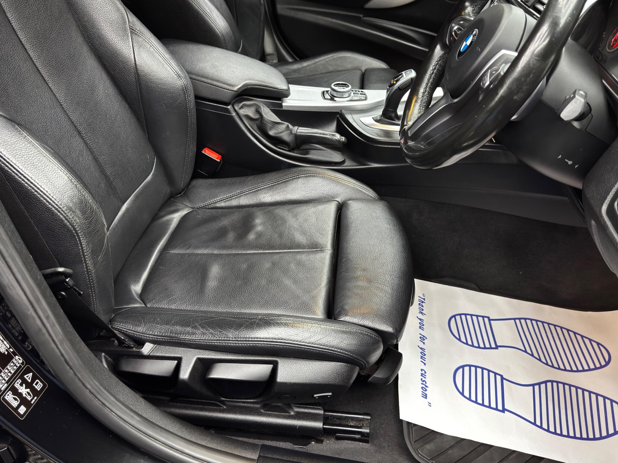 BMW 3 Series view 13