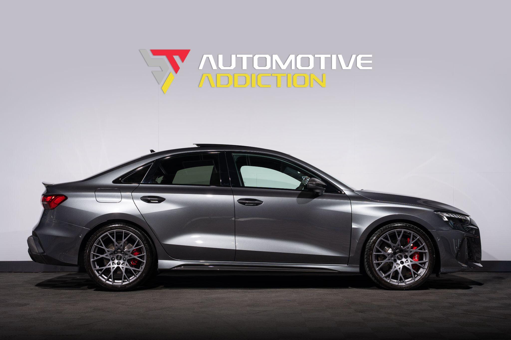 Audi RS3 view 3