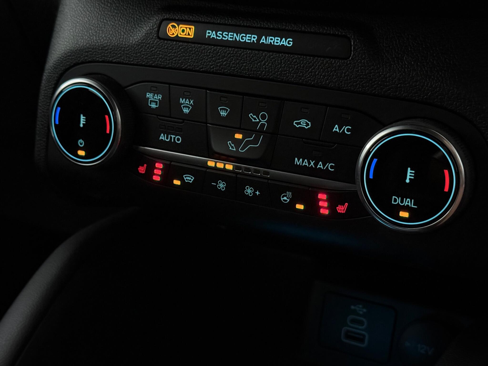 Ford Kuga view 22