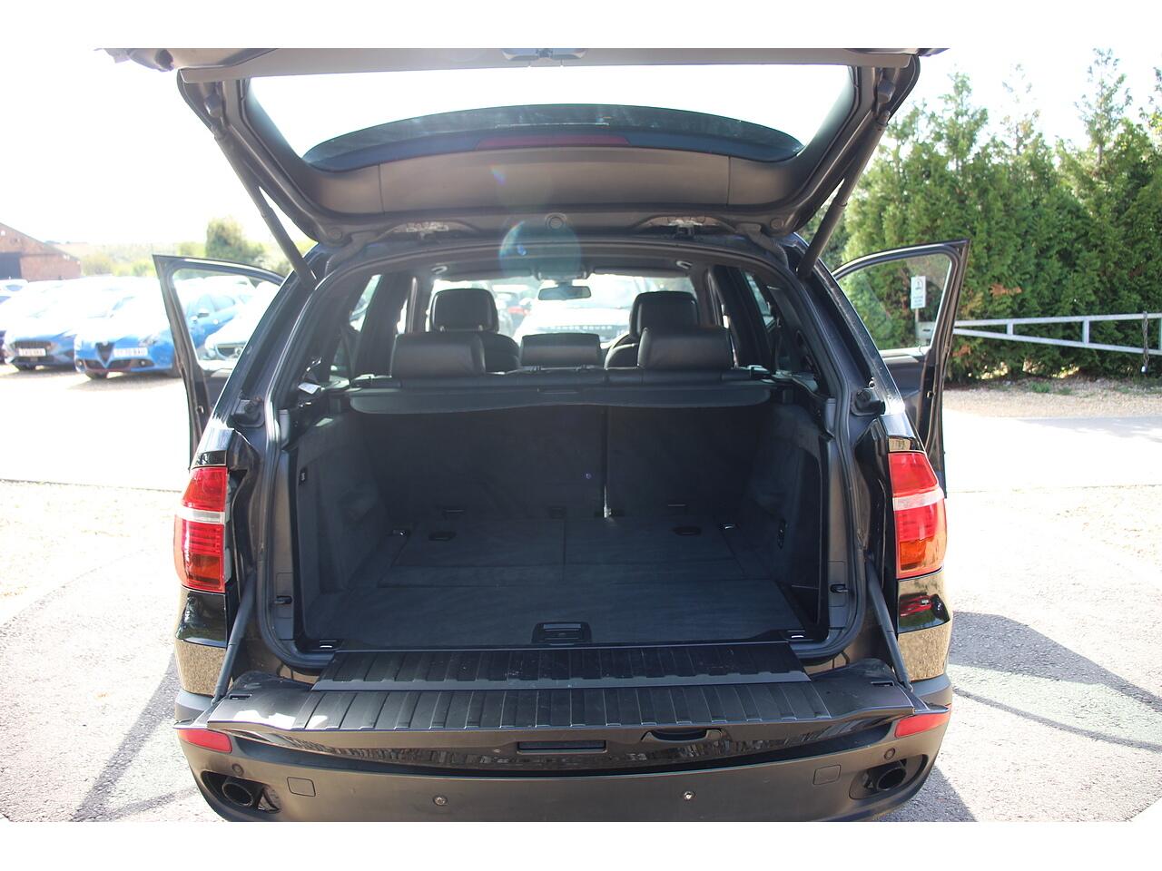 BMW X5 X5 view 13