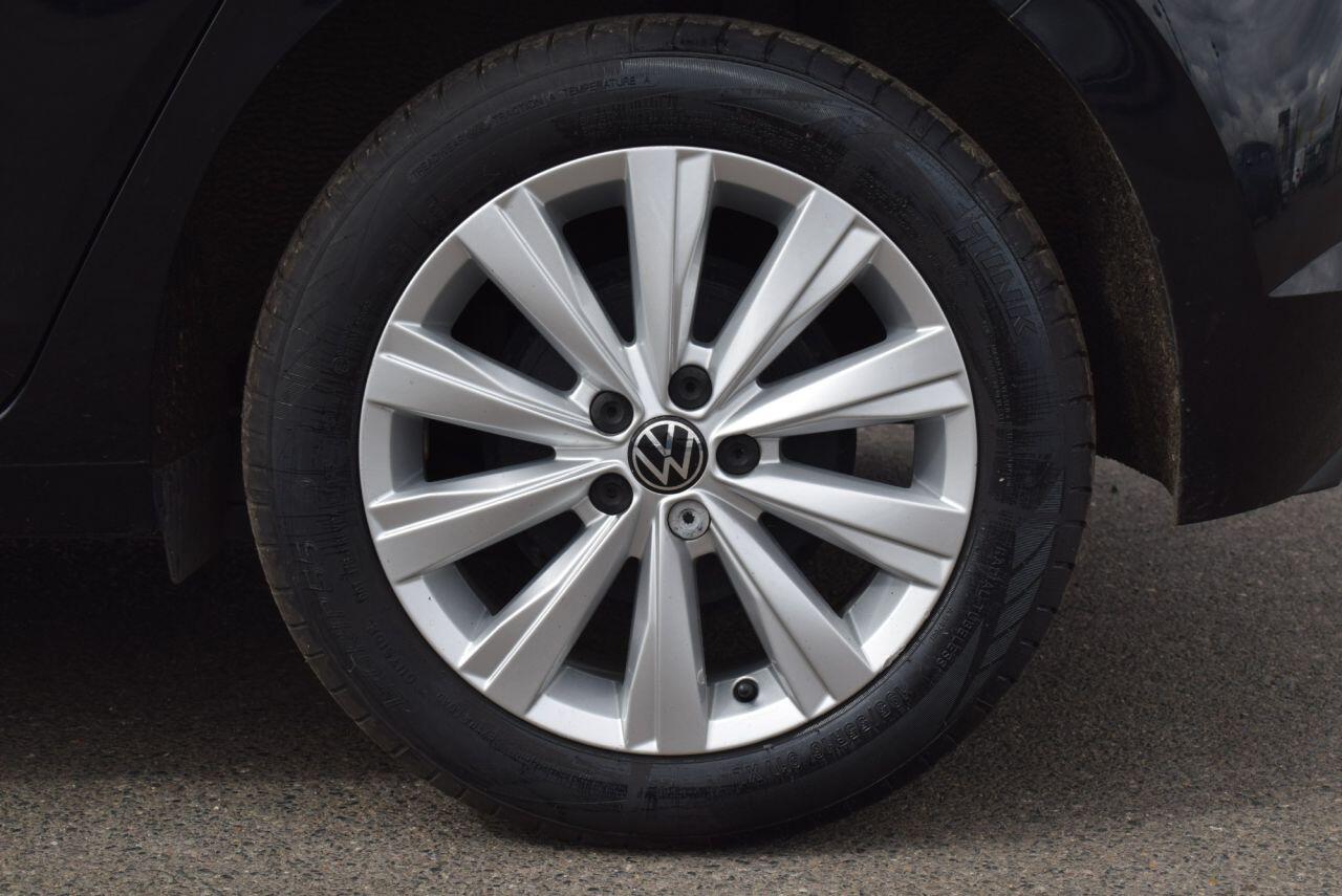 Volkswagen Polo view 20