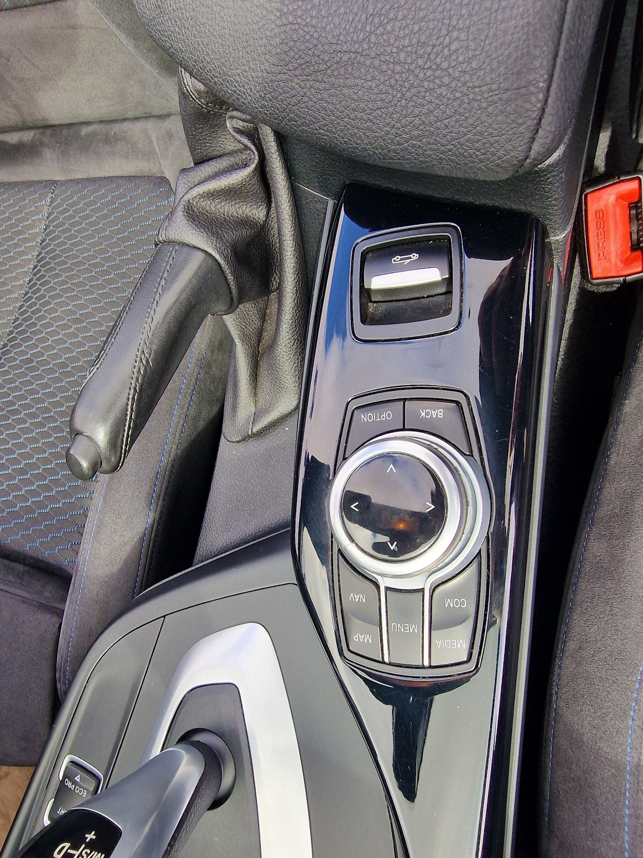 BMW 2 Series view 20