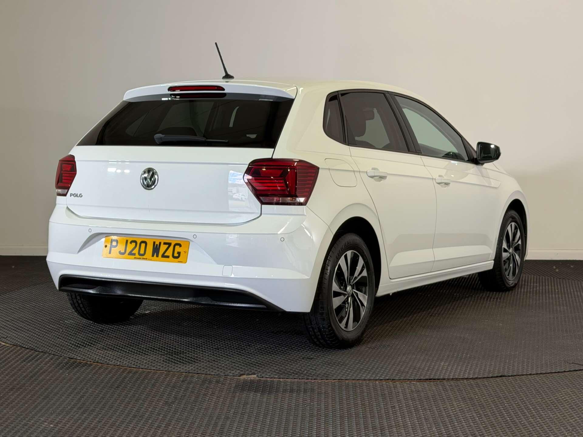 Volkswagen Polo view 7
