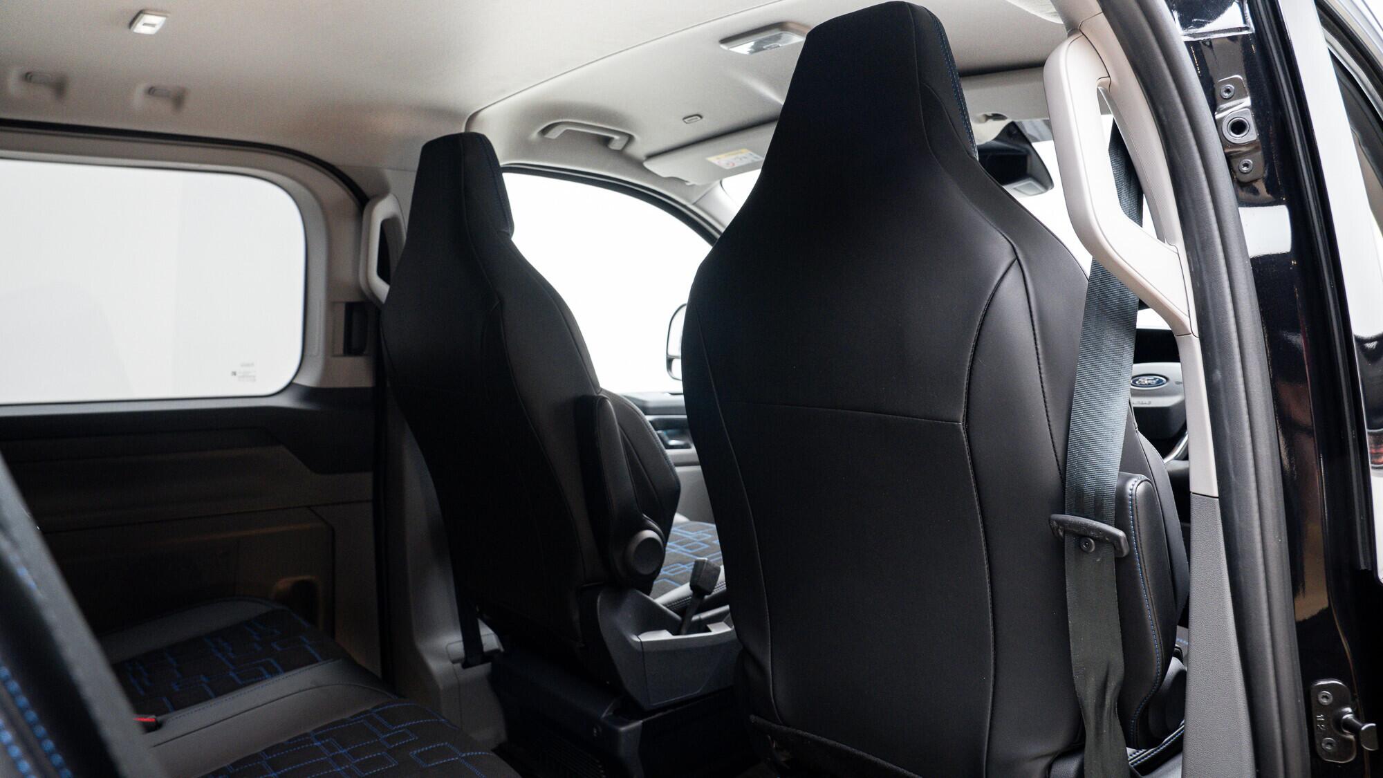 Ford Transit Custom view 19