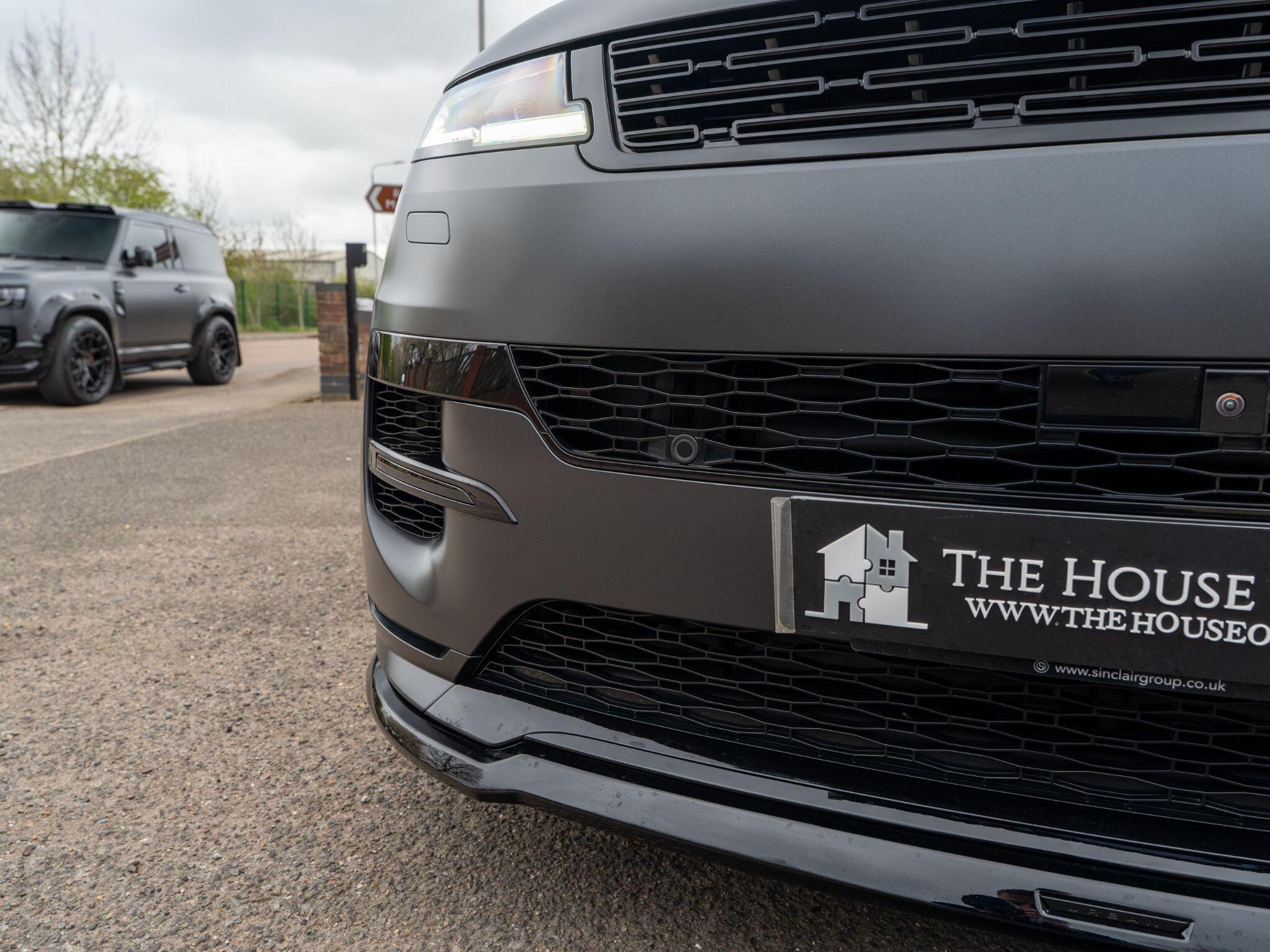 Land Rover Range Rover Sport view 23