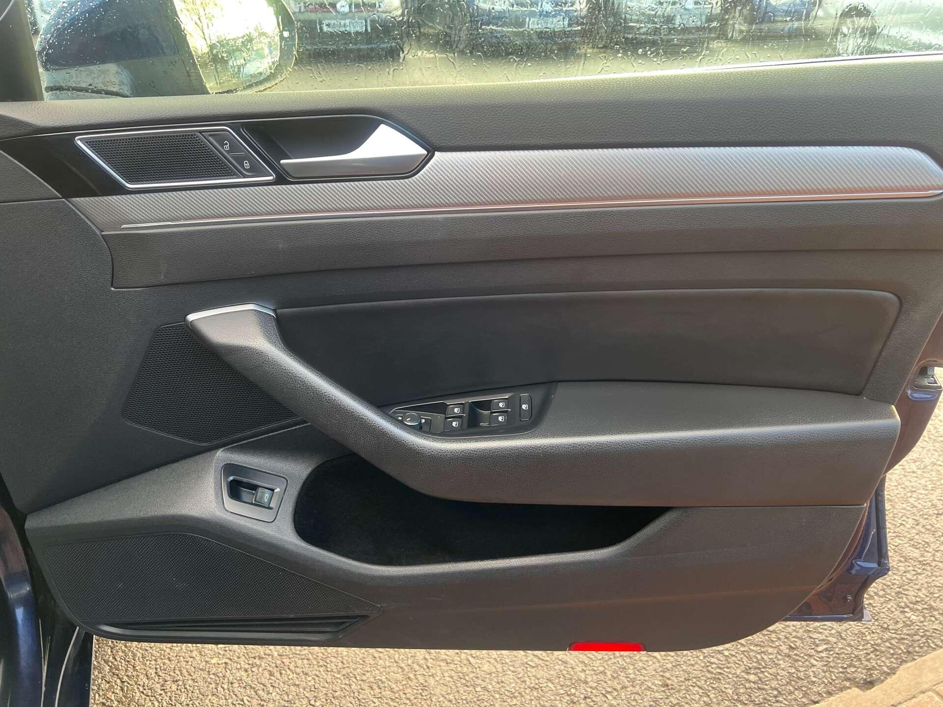 Volkswagen Arteon view 52