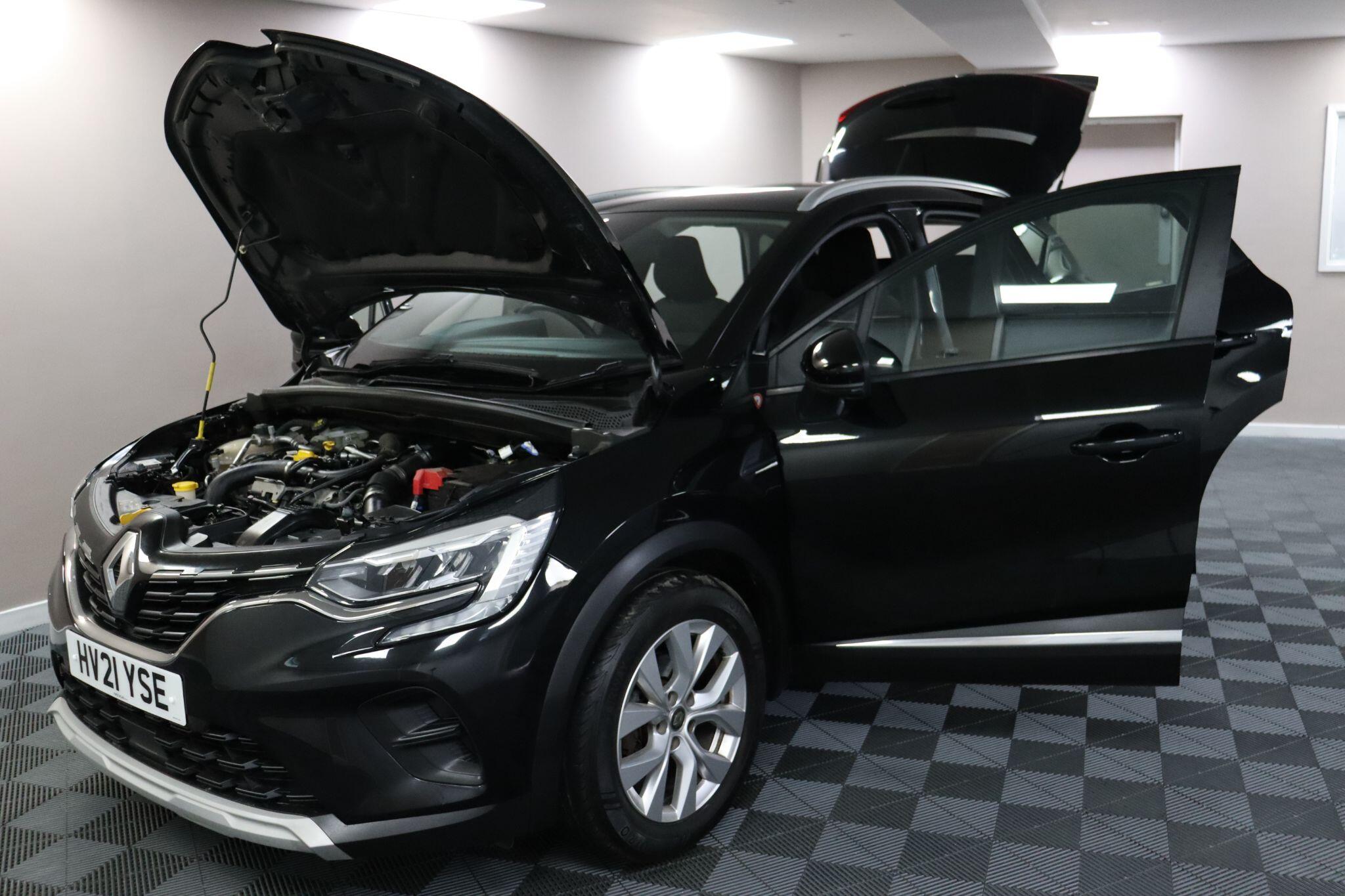 Renault Captur view 16