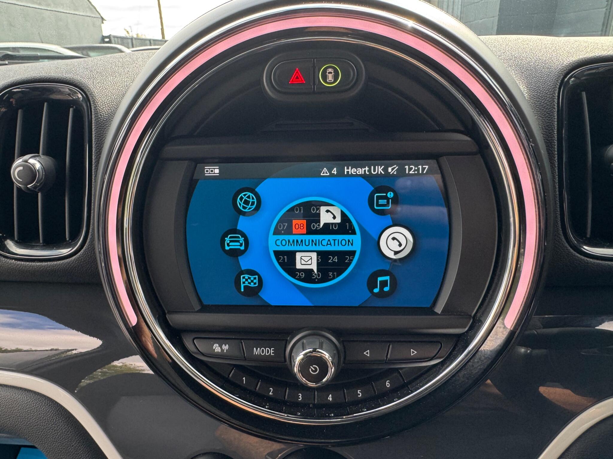 Mini Countryman view 66