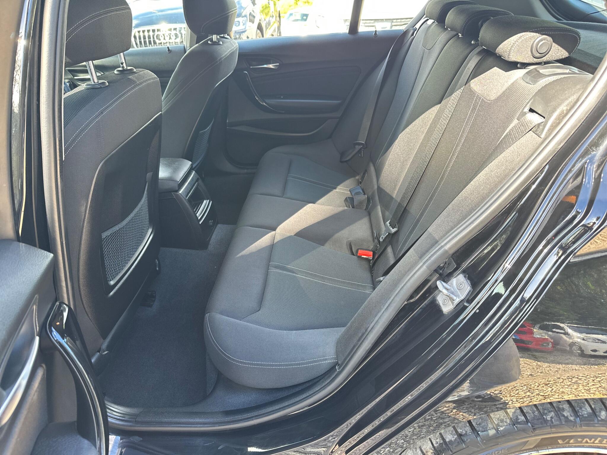 BMW 1 Series view 57