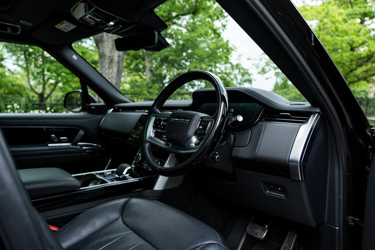 Land Rover Range Rover view 27